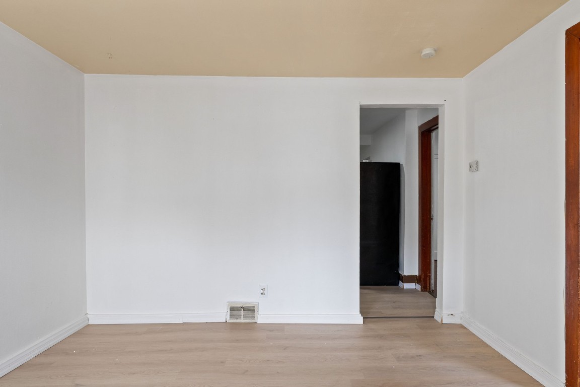 301 Squires Avenue