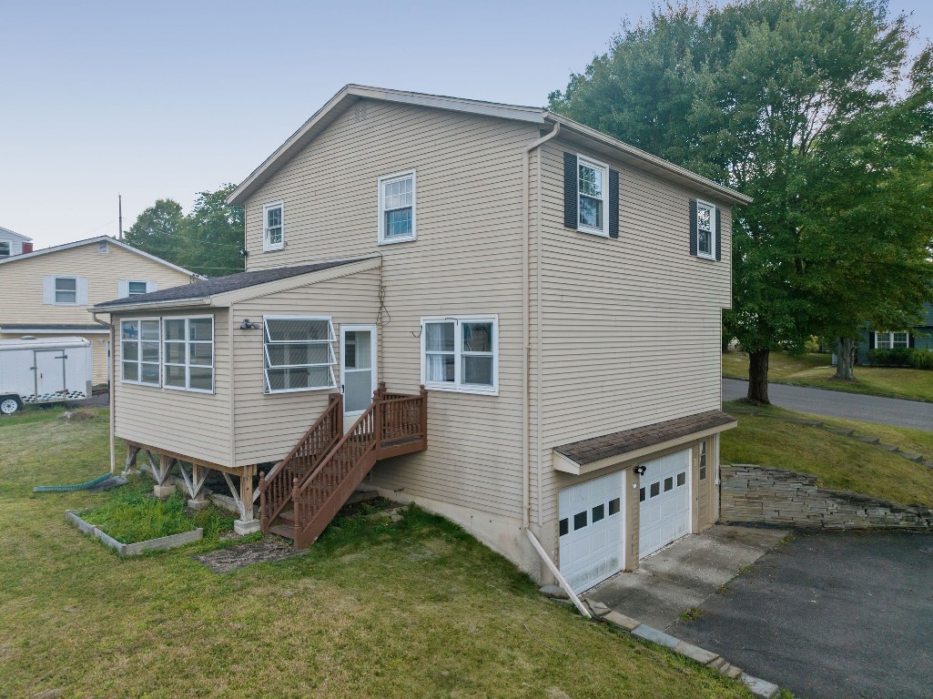 5 Elmwood Drive