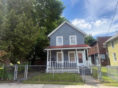 Homes For Sale - 7 Titchener Pl Pl<br/> Binghamton, NY 13905