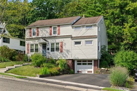 528 Torrance Avenue Vestal NY 13850