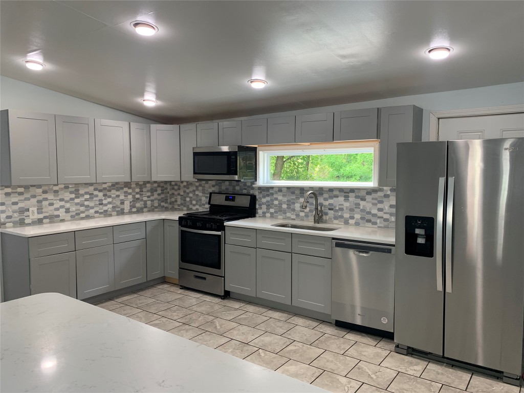 7 King Avenue, Binghamton, New York image 2