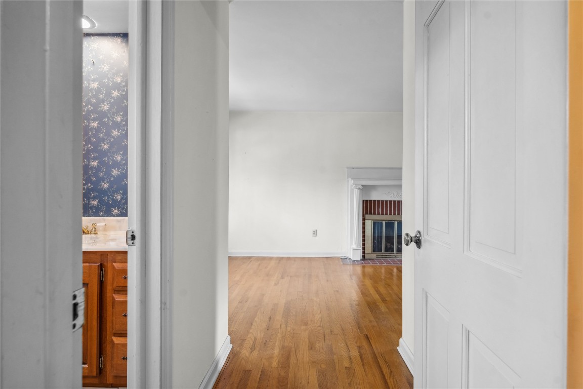 2621 Stamford Drive, Vestal, New York image 28