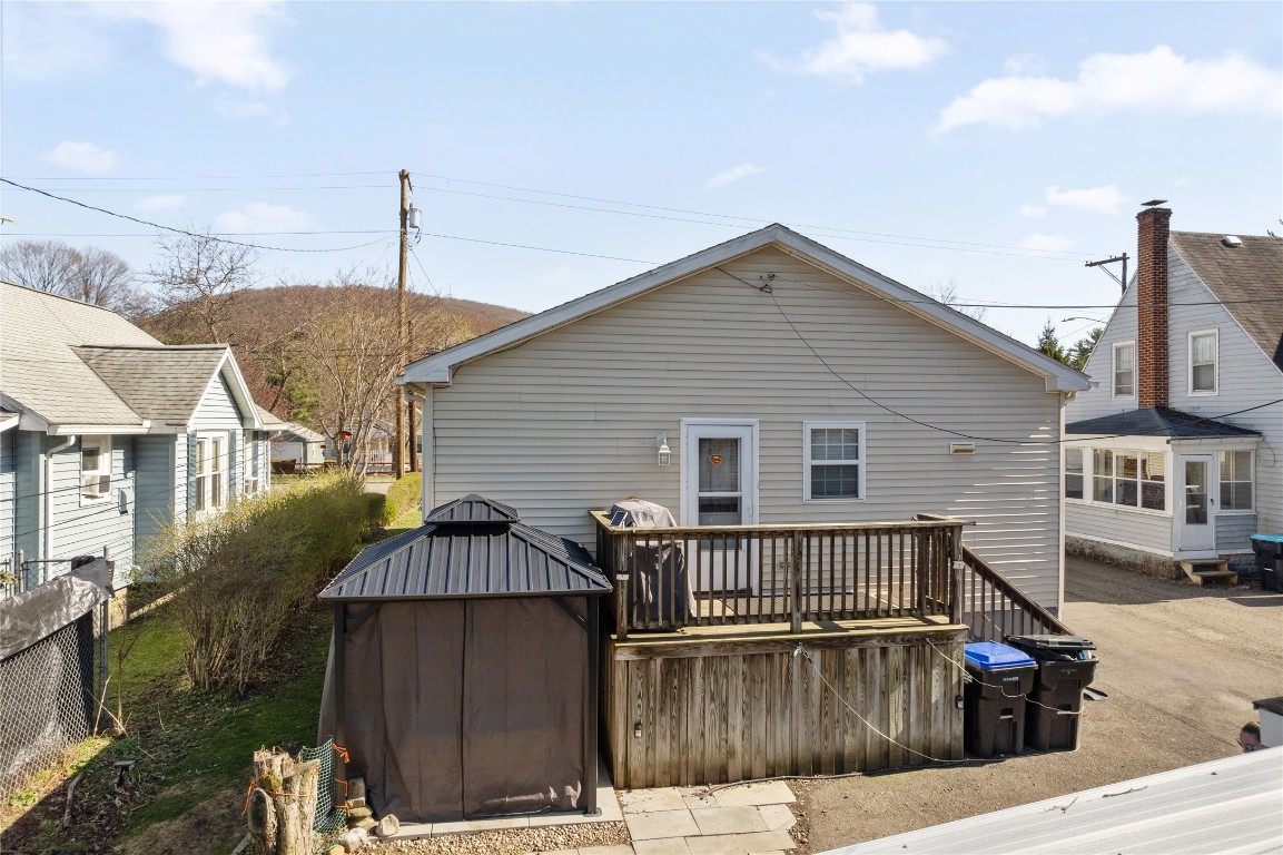 925 Vestal Road, Vestal, New York image 8