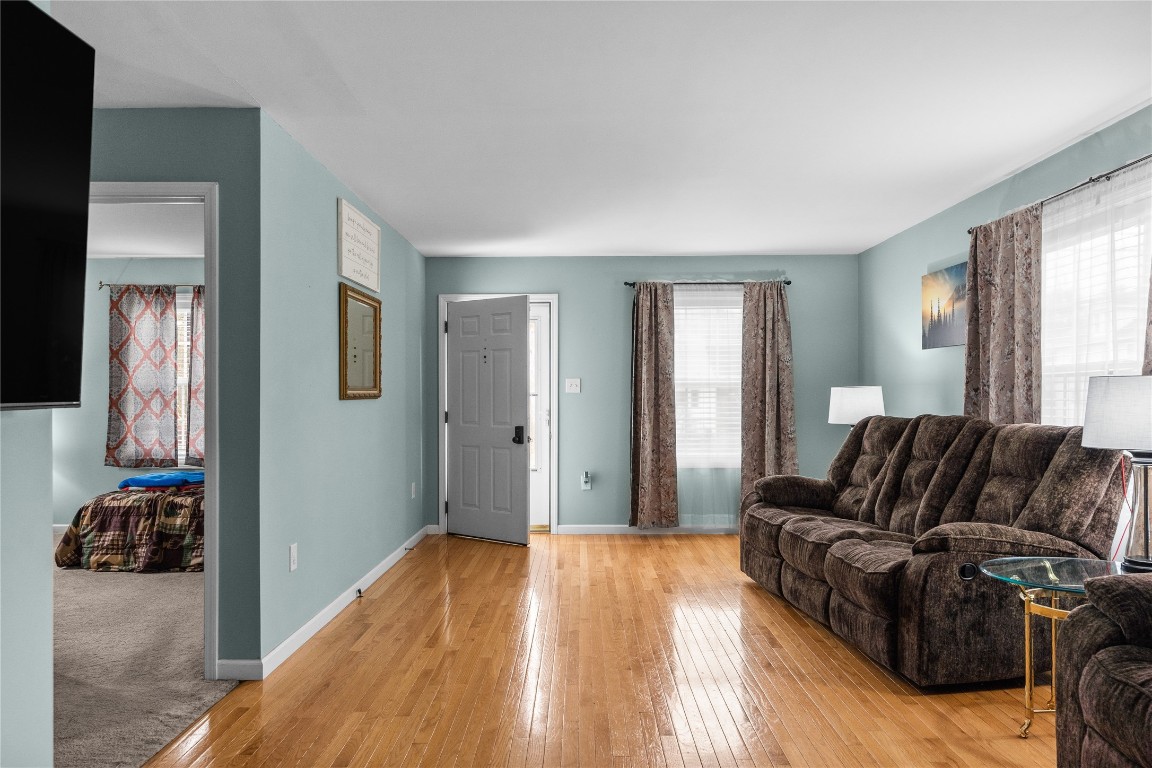 925 Vestal Road, Vestal, New York image 10