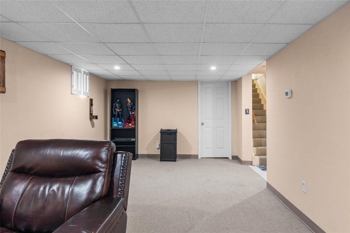 925 Vestal Road, Vestal, New York image 30