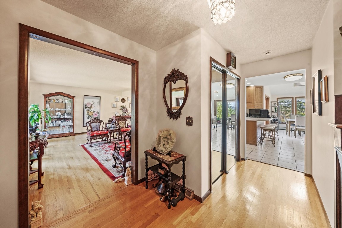 132 Chalburn Road, Vestal, New York image 6