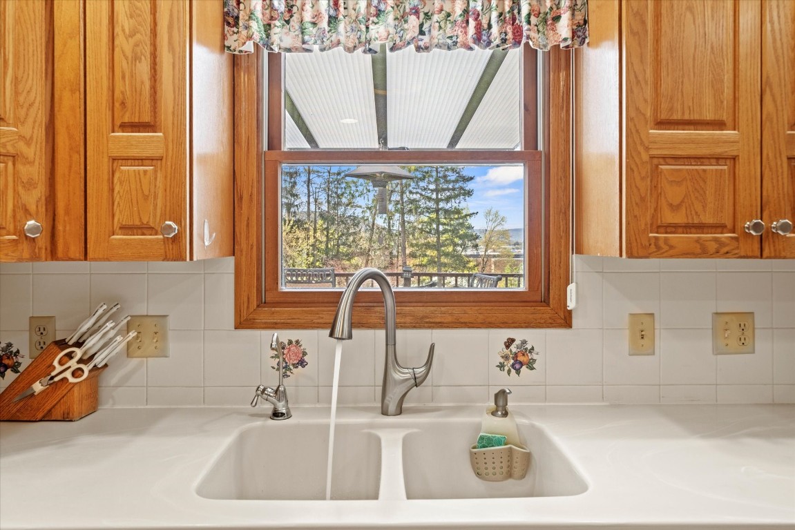 132 Chalburn Road, Vestal, New York image 14