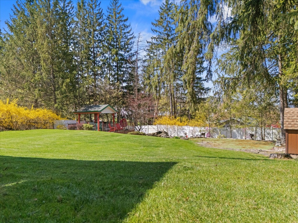 132 Chalburn Road, Vestal, New York image 48