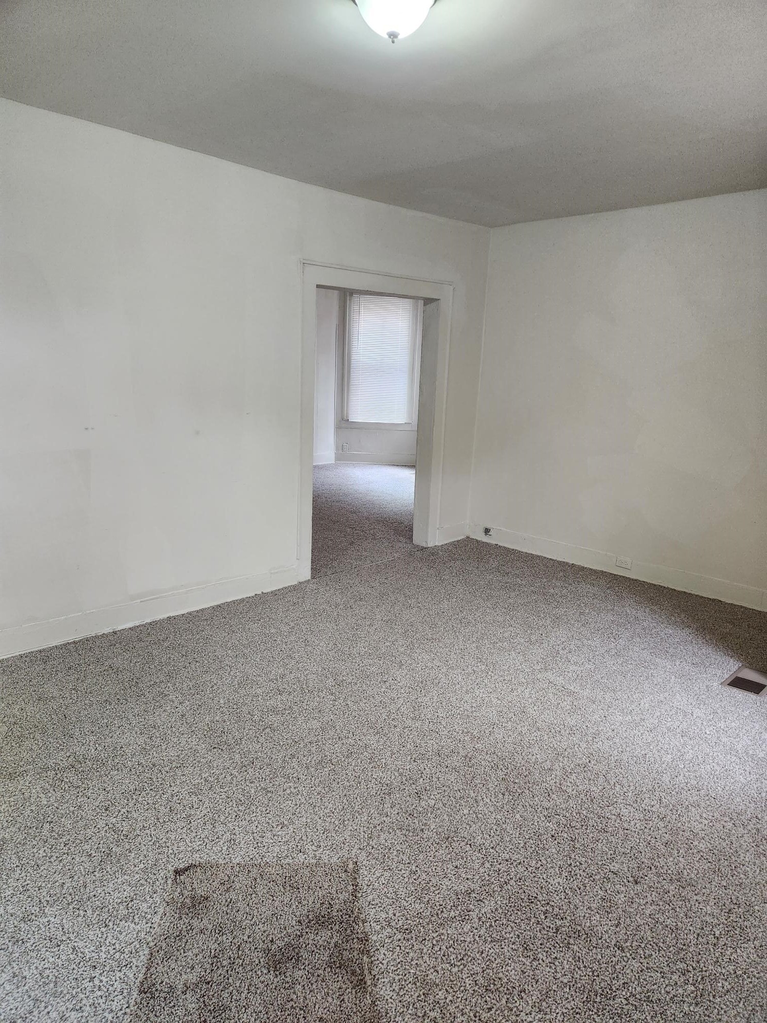 15 William Street - Photo 3