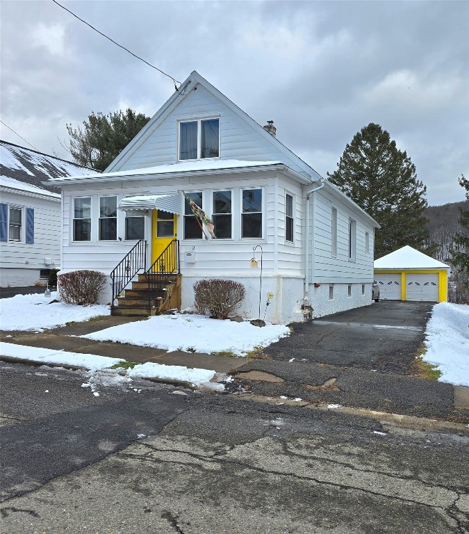 112 Virginia Avenue, Johnson City, New York image 1