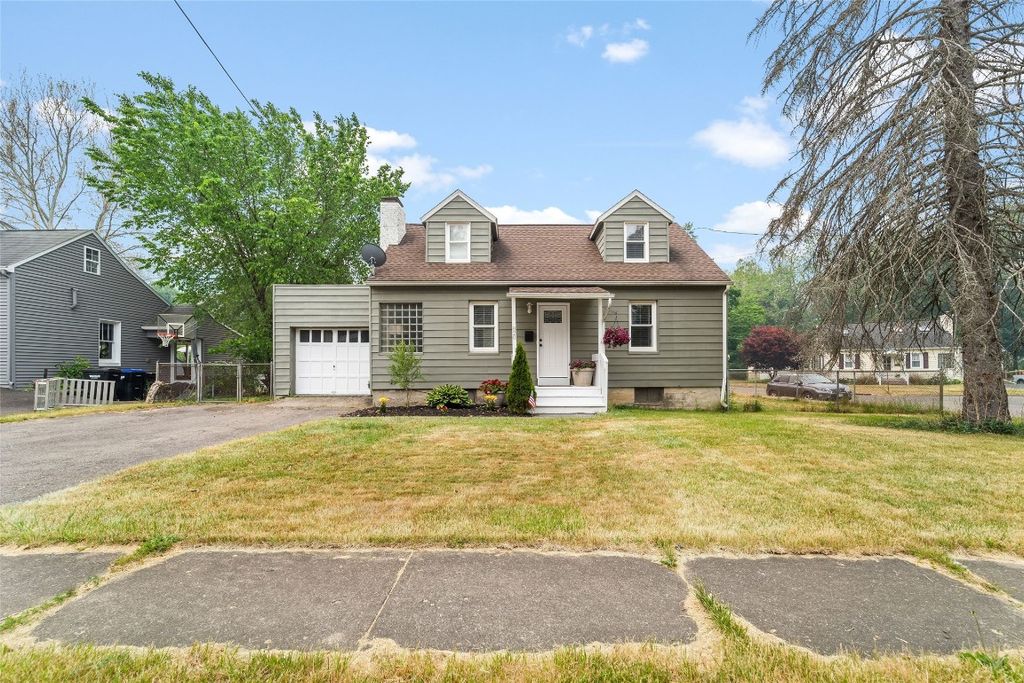 820 E Circle Drive, Vestal, NY 13850, MLS 321486 Howard Hanna