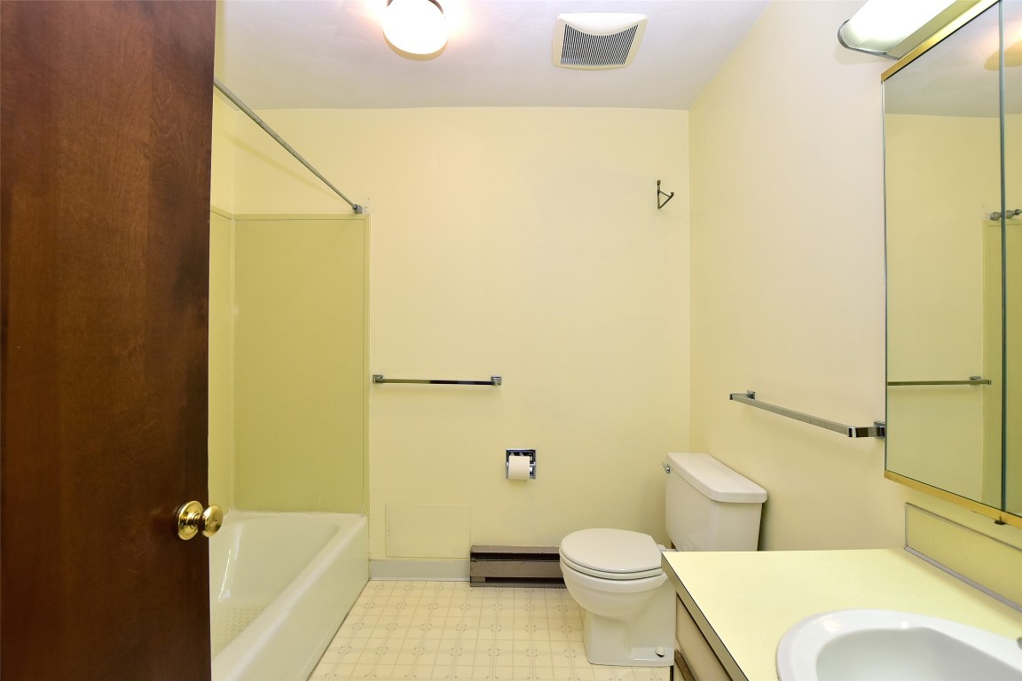 218 Dorothy Street, Endicott, New York image 22