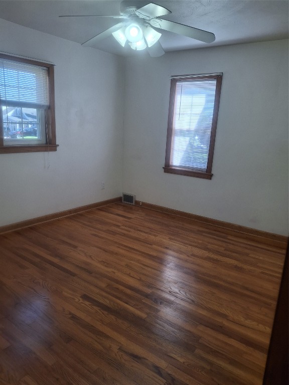 215 Wilson Ave, Endwell, New York image 8