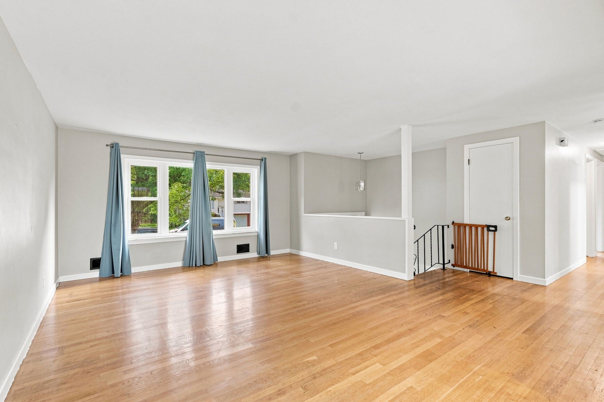 925 Lehigh Avenue - Photo 4