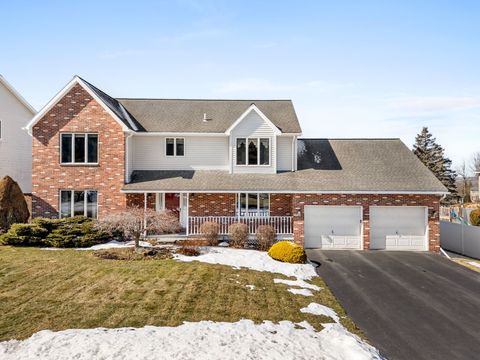 Homes For Sale - 162 Gatewood Boulevard<br/> Apalachin, NY 13732