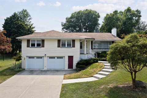 Photo for 15 Lennox Drive