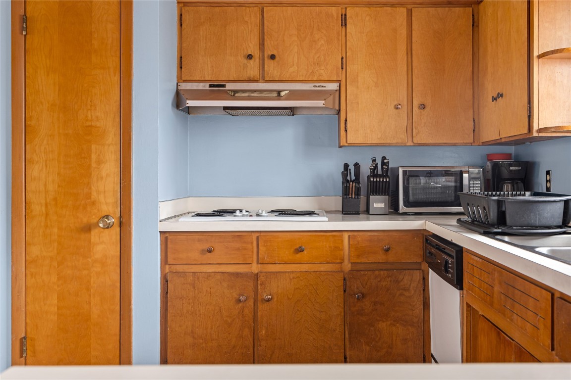 3229 Diana Lane, Vestal, New York image 9