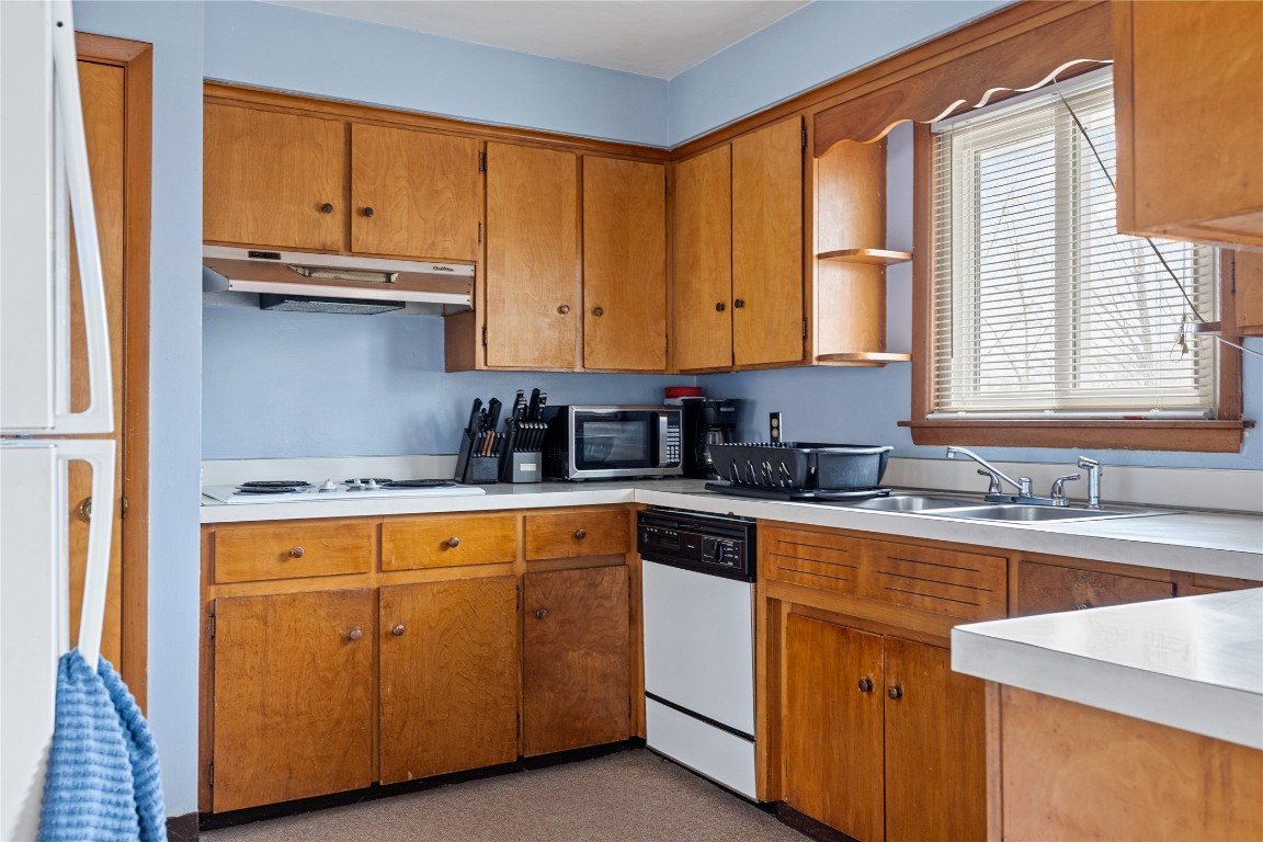 3229 Diana Lane, Vestal, New York image 8