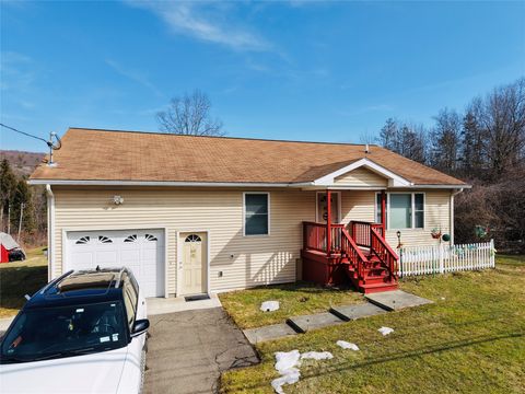 Homes For Sale - 1314 Airport Rd<br/> Broome County, Binghamton, NY 13905