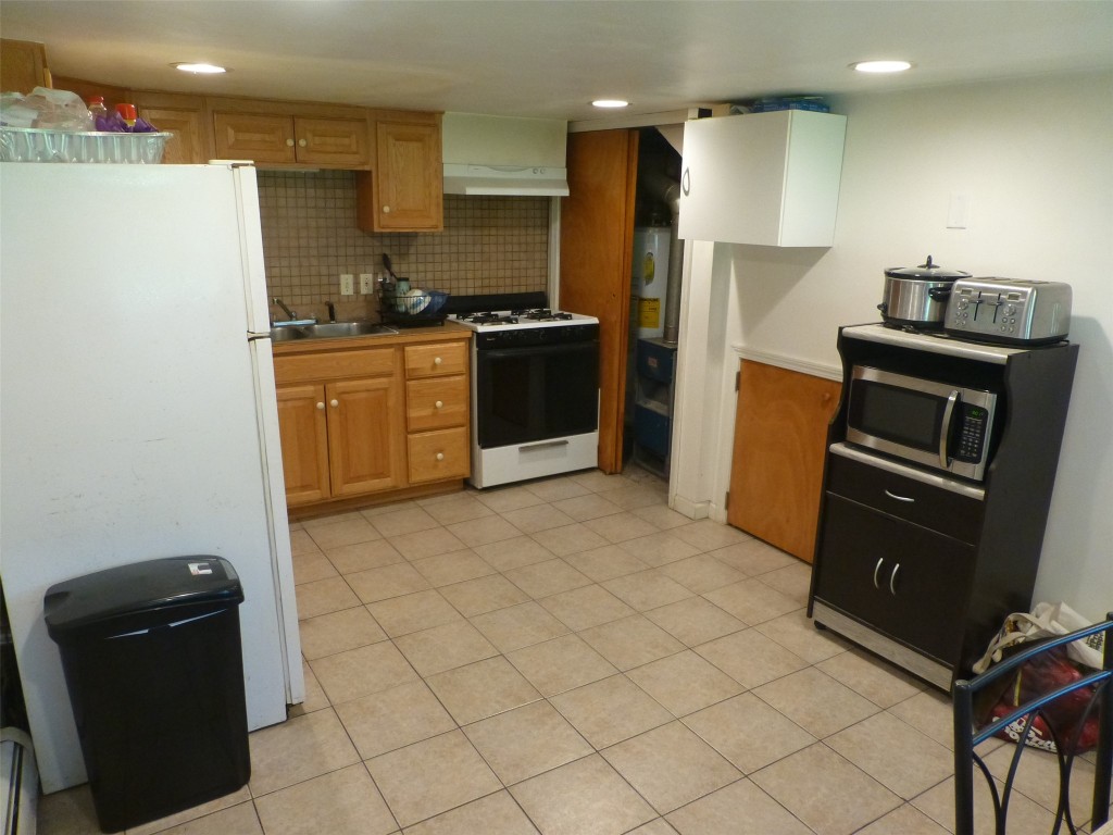 23 Robble Avenue, Endicott, New York image 35