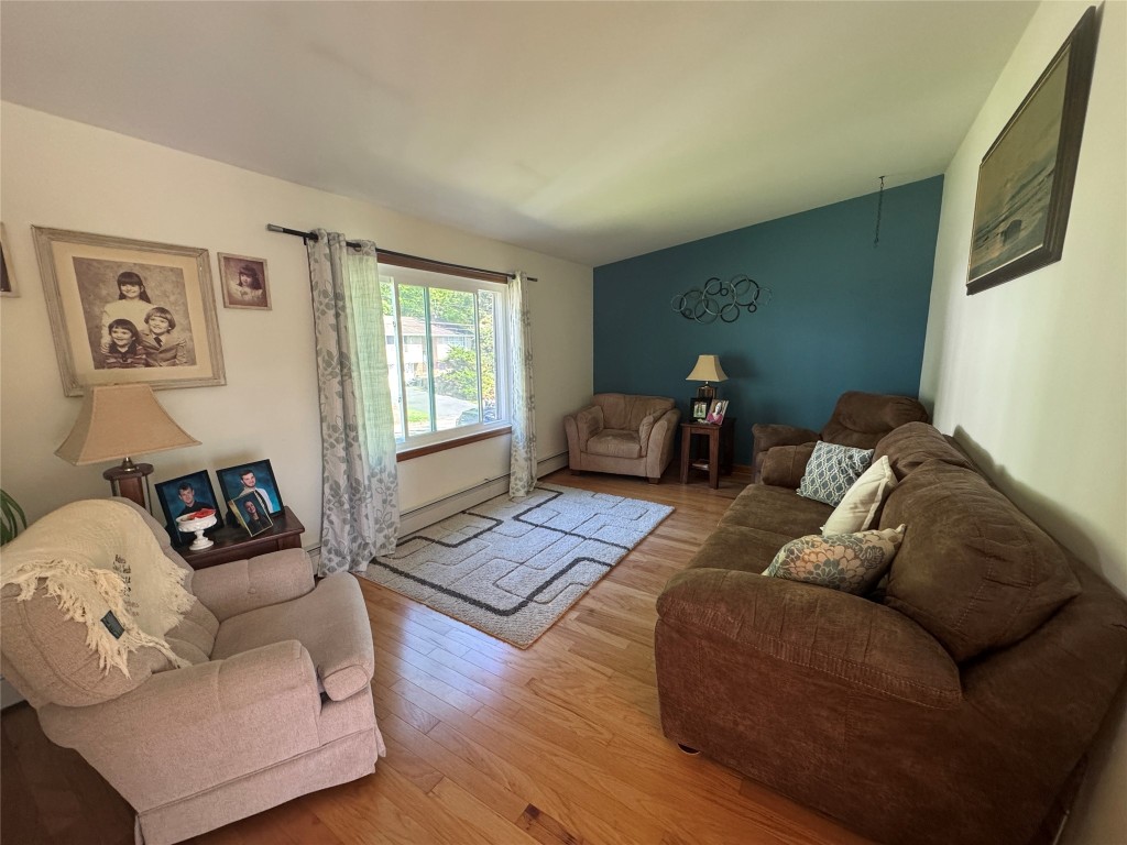 829 Rosewood Terrace, Endwell, New York image 4