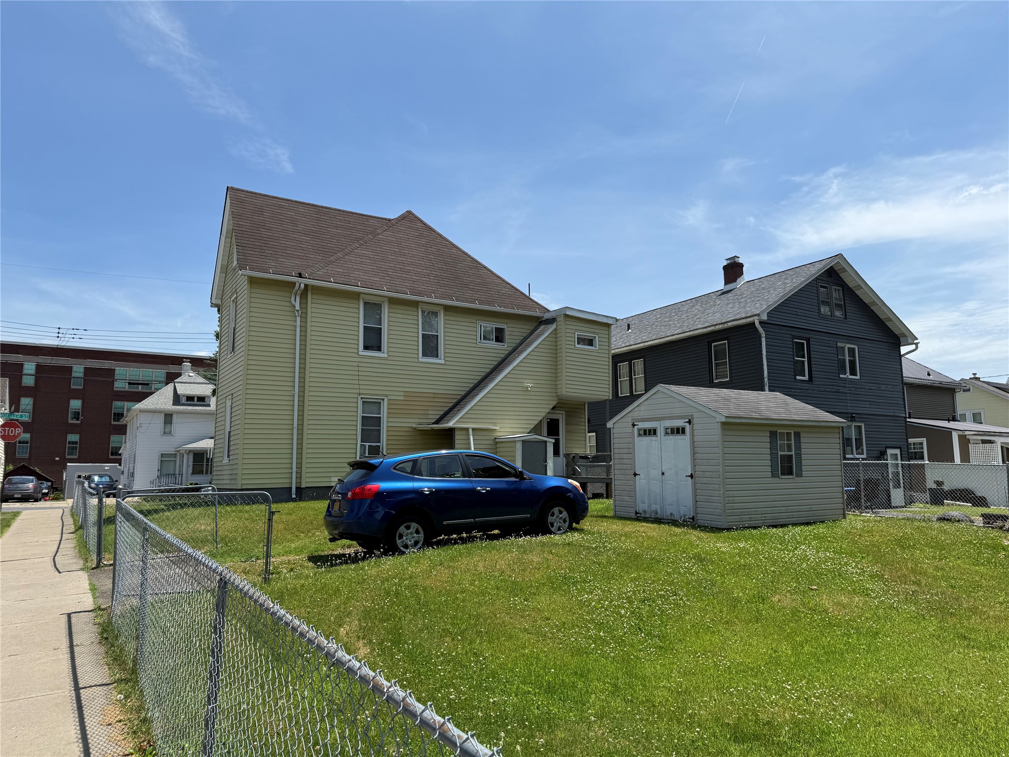 95 Moeller Street - Photo 2