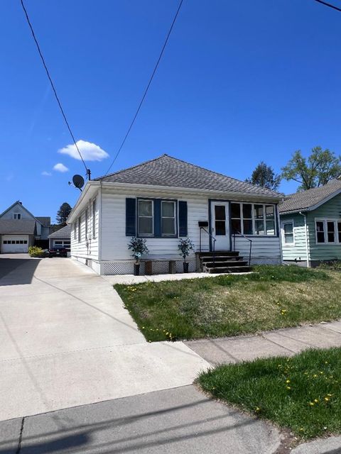 Homes For Sale - 66 Ackley Ave Ave<br/> Johnson City, NY 13790
