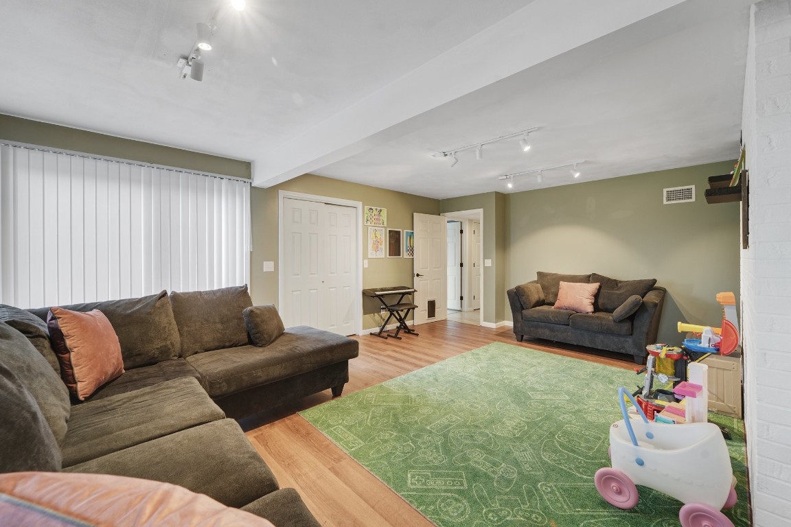 29 W Hill Road, Vestal, New York image 40