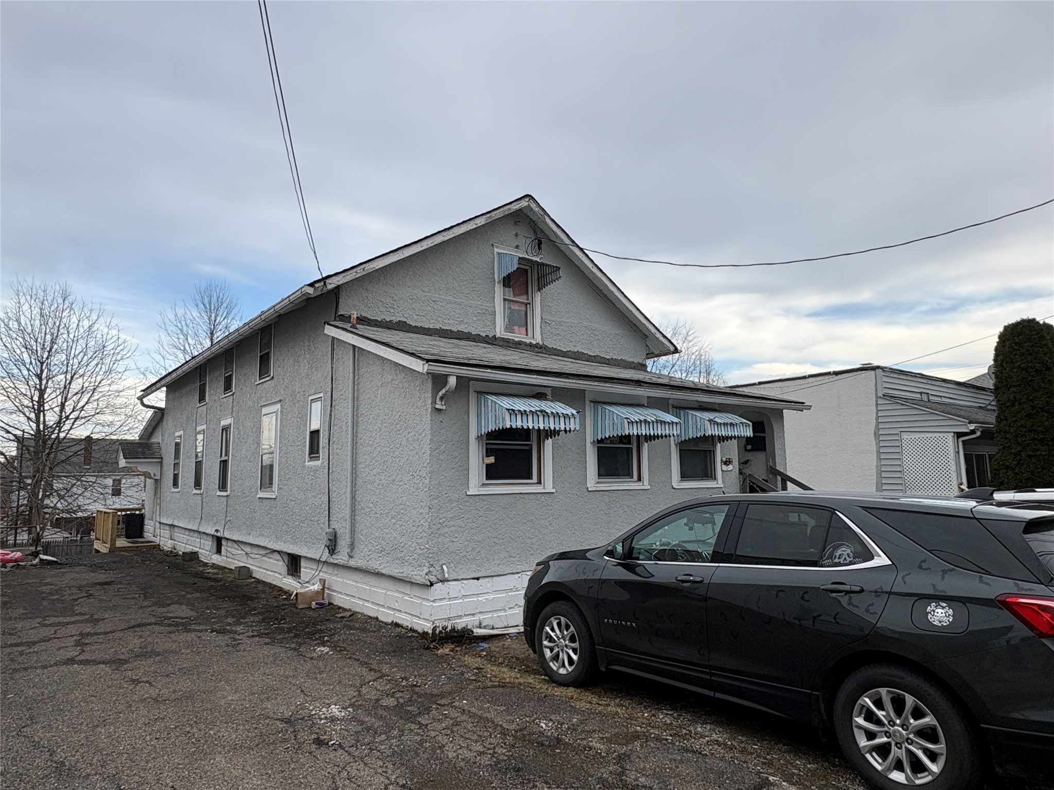 Photo 1 of 24 — 412 Oak Hill Ave, Endicott, NY 13760