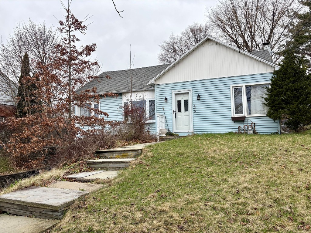 2815 Country Road, Endwell, New York image 1