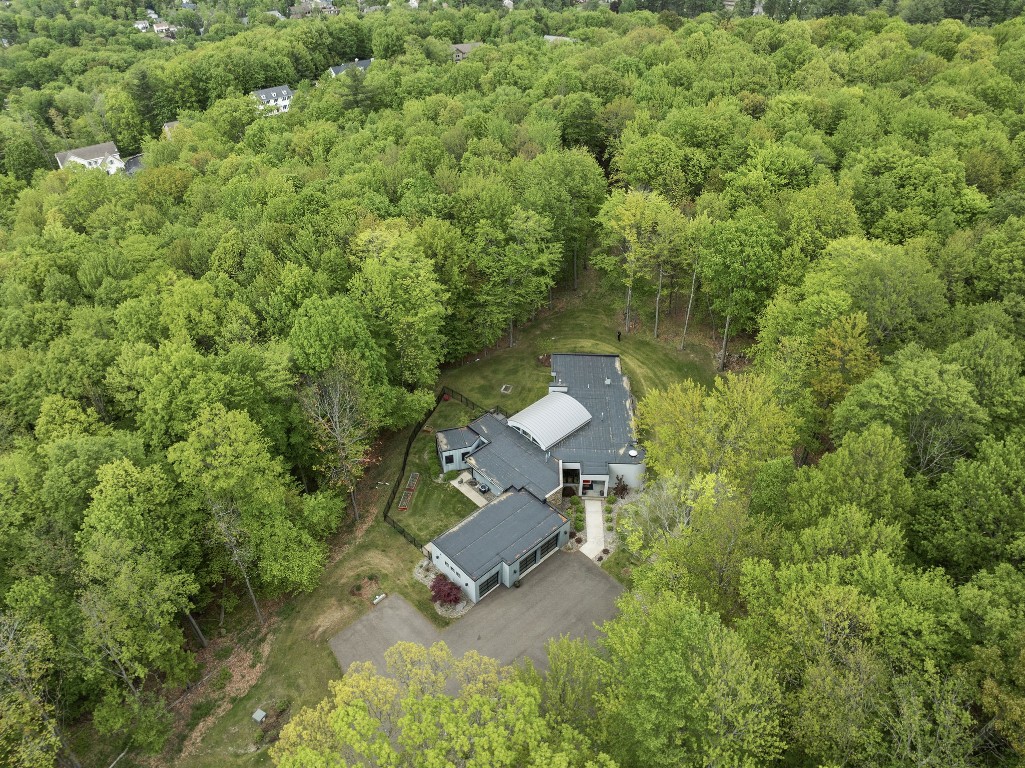 1201 Holly Road, Vestal, New York image 45