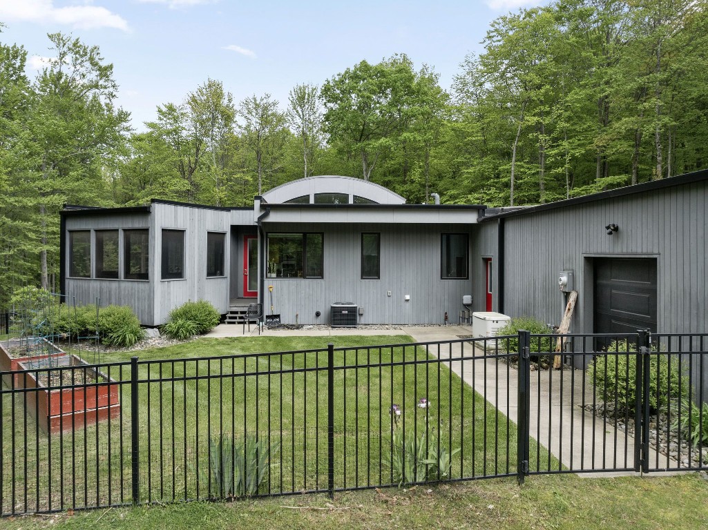 1201 Holly Road, Vestal, New York image 41