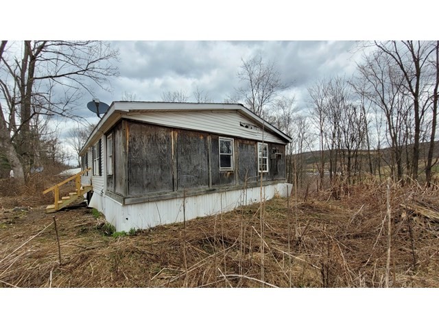 273 W Creek Road, Owego, New York image 5