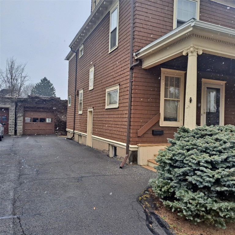 33 Davis St, Binghamton, New York image 4