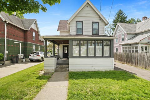 Homes For Sale - 52 Broome Street<br/> Binghamton, NY 13903