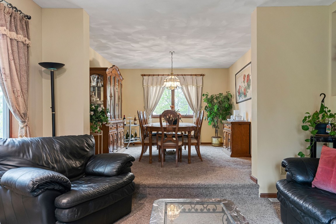 2656 Clearview Drive, Endicott, New York image 5