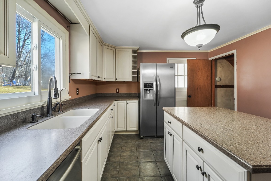 781 Aetna Road, Johnson City, New York image 15