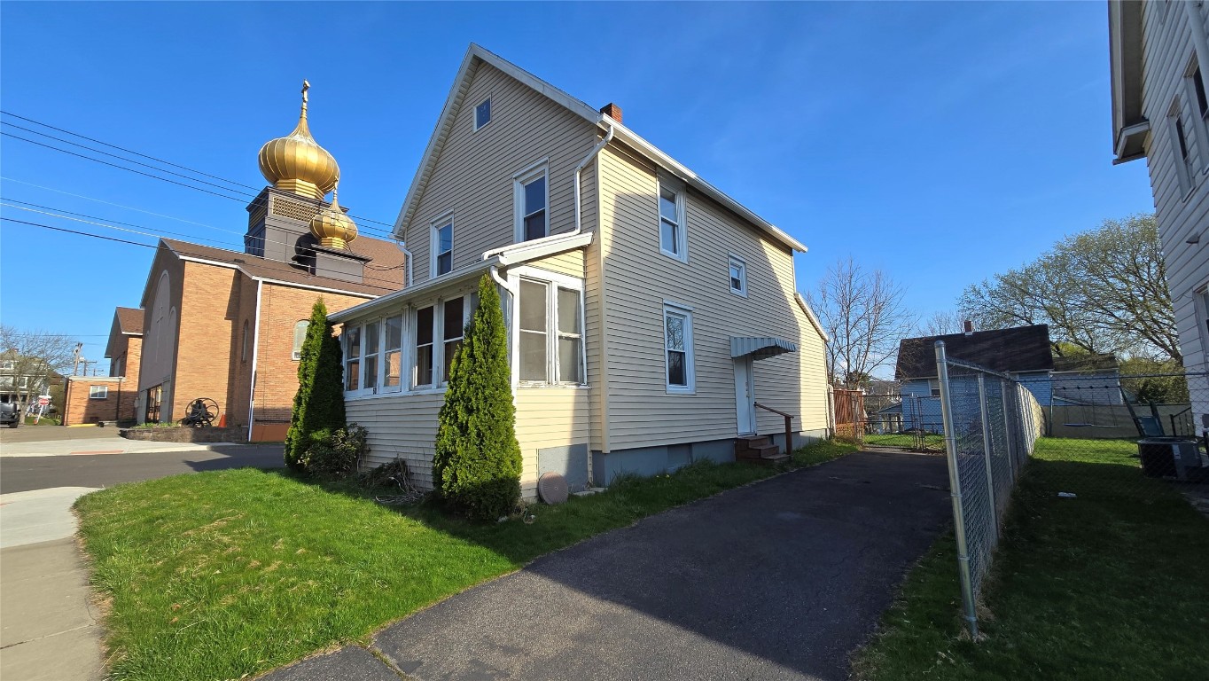 50 Baxter Street, Binghamton, New York image 3