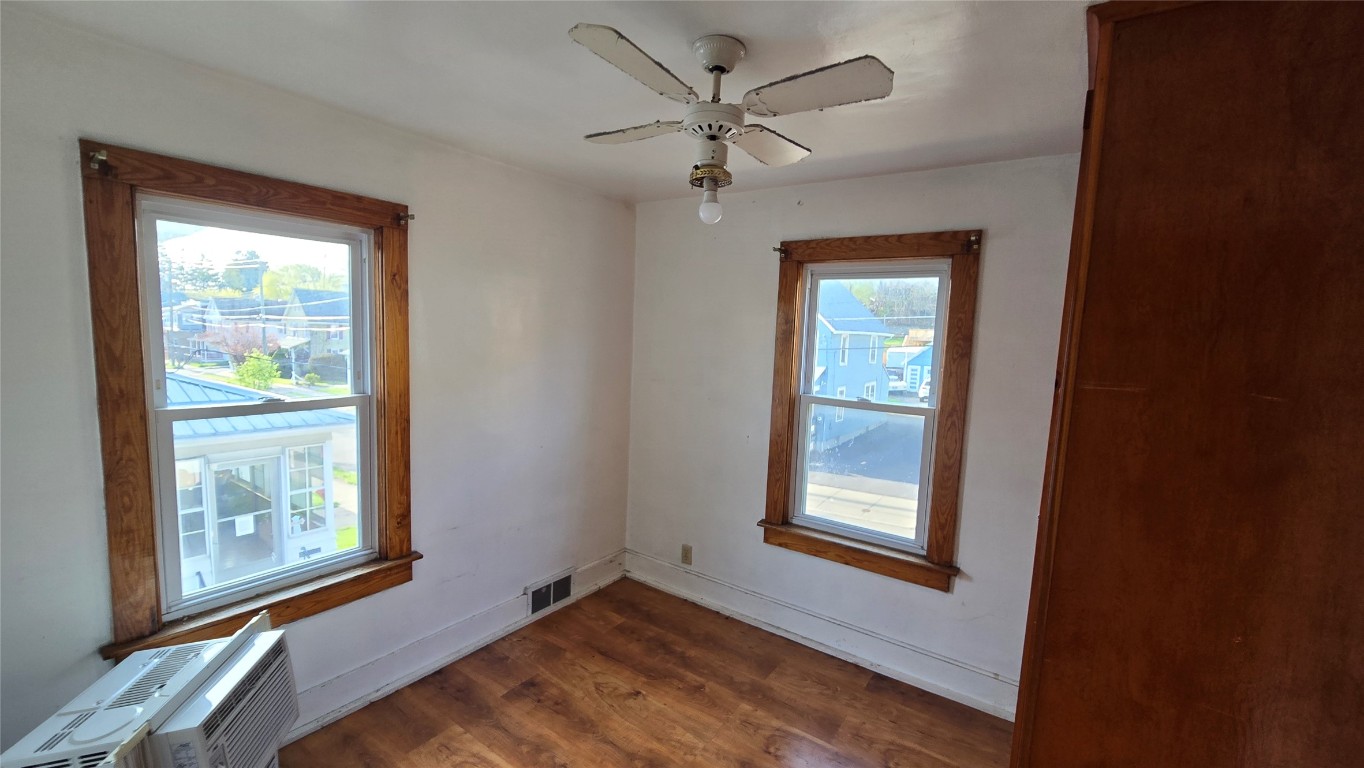 50 Baxter Street, Binghamton, New York image 12