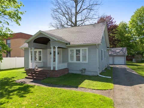 Homes For Sale - 5 Trafford Road<br/> Binghamton, NY 13901