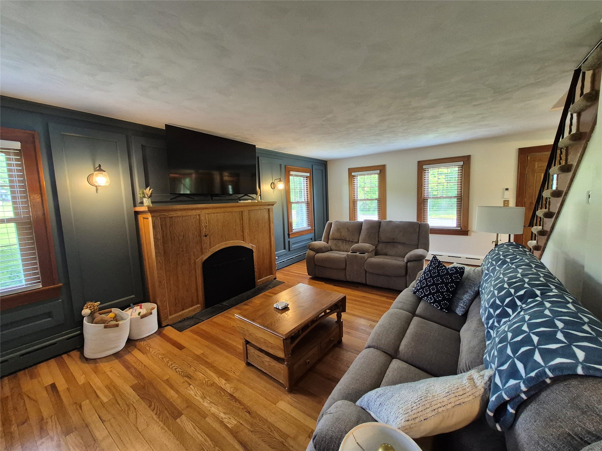 1234 Glenwood Road