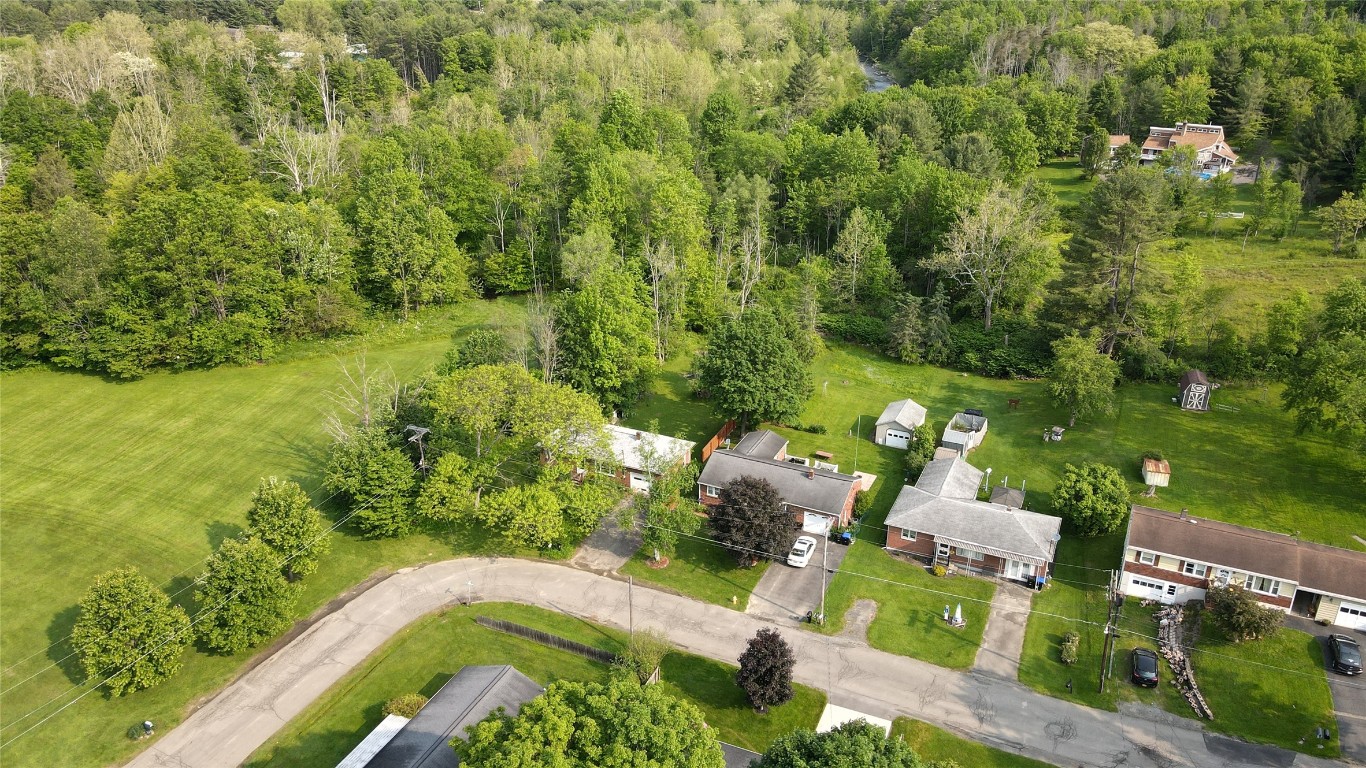 148 Grand Ave, Vestal, New York image 6
