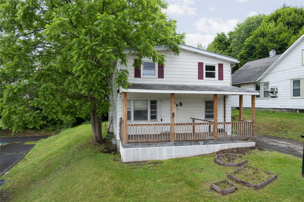 107 N Baldwin Street, Johnson City, New York image 1