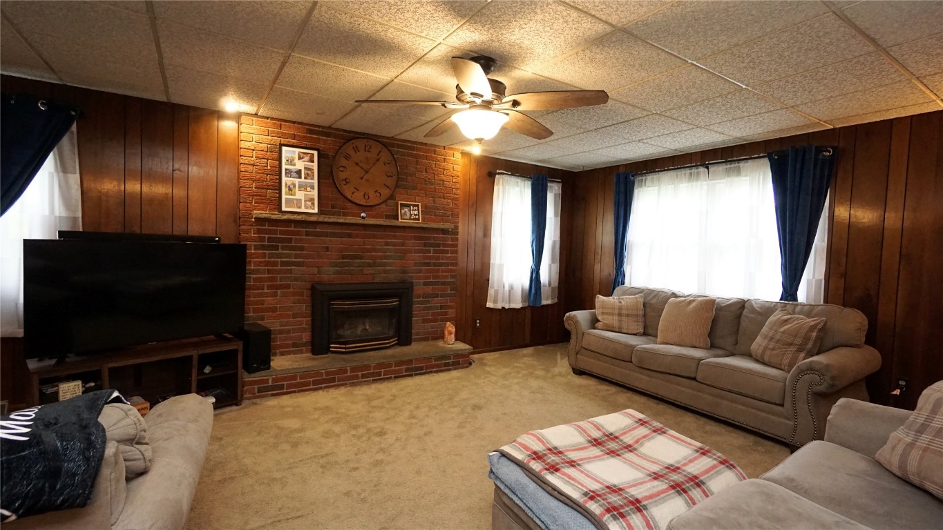 108 Hayes Ave, Endicott, New York image 8