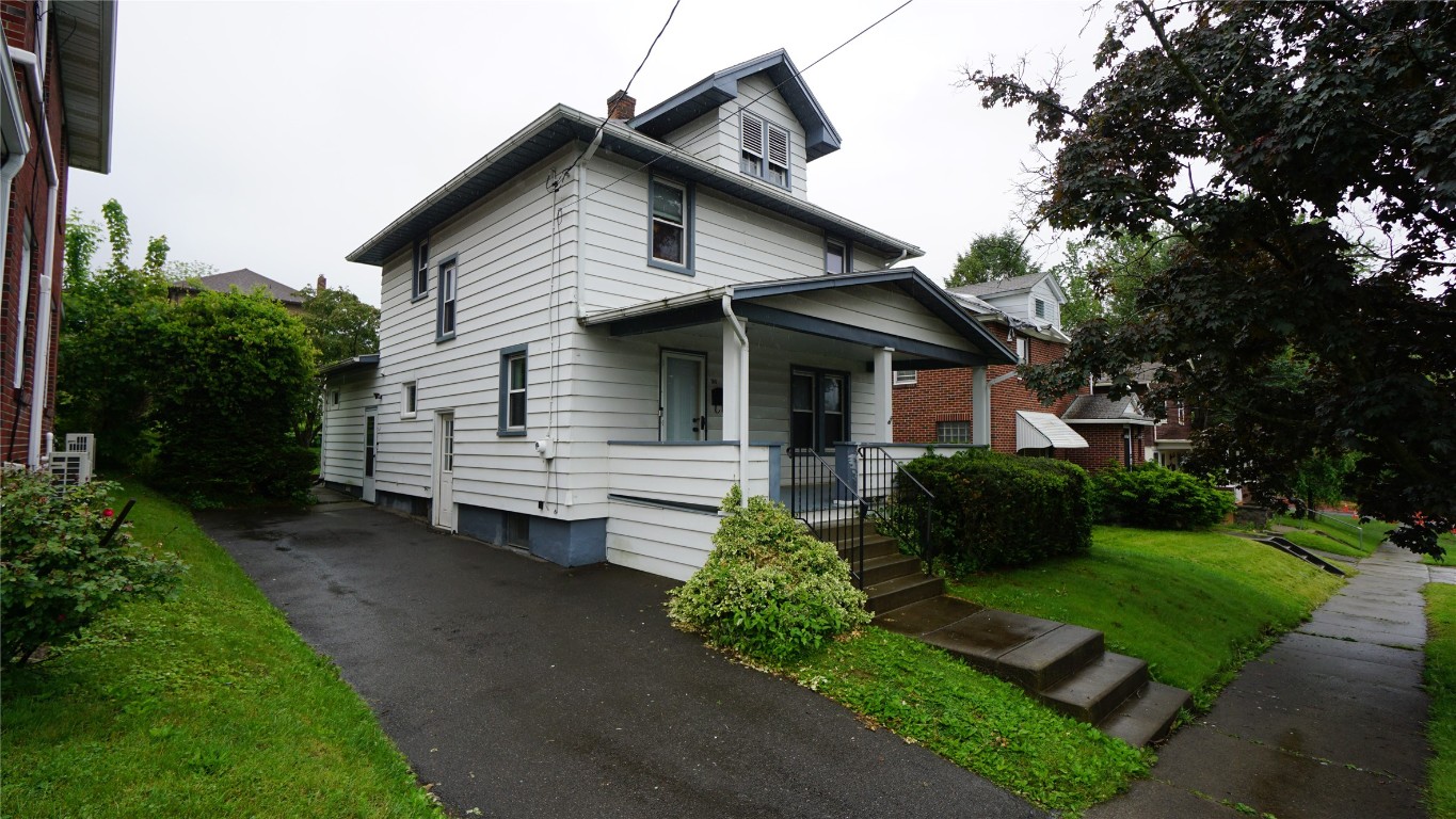 108 Hayes Ave, Endicott, New York image 1