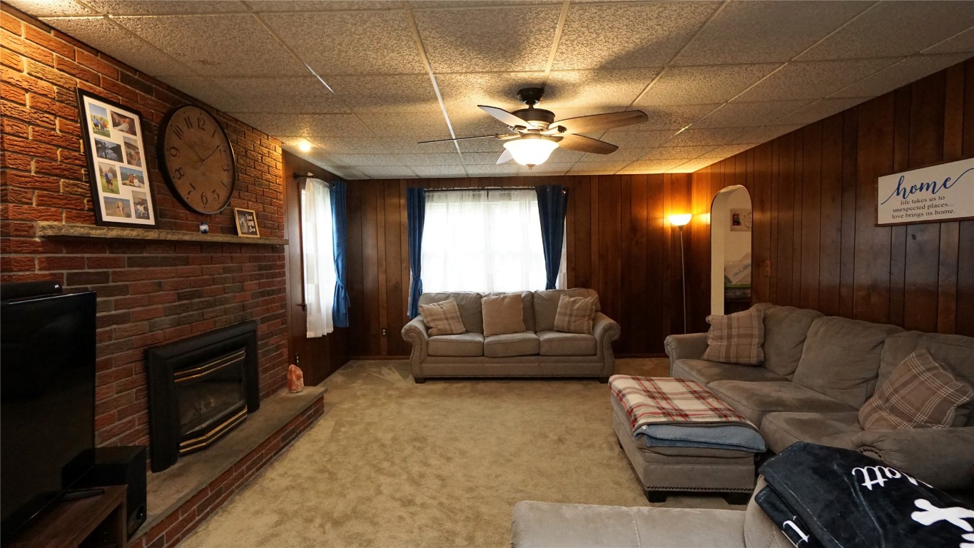 108 Hayes Ave, Endicott, New York image 11