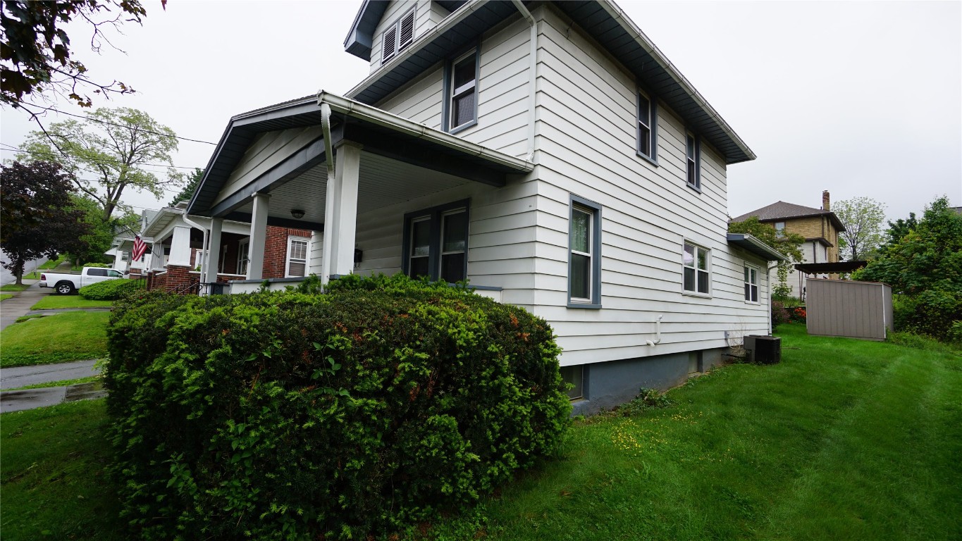 108 Hayes Ave, Endicott, New York image 5