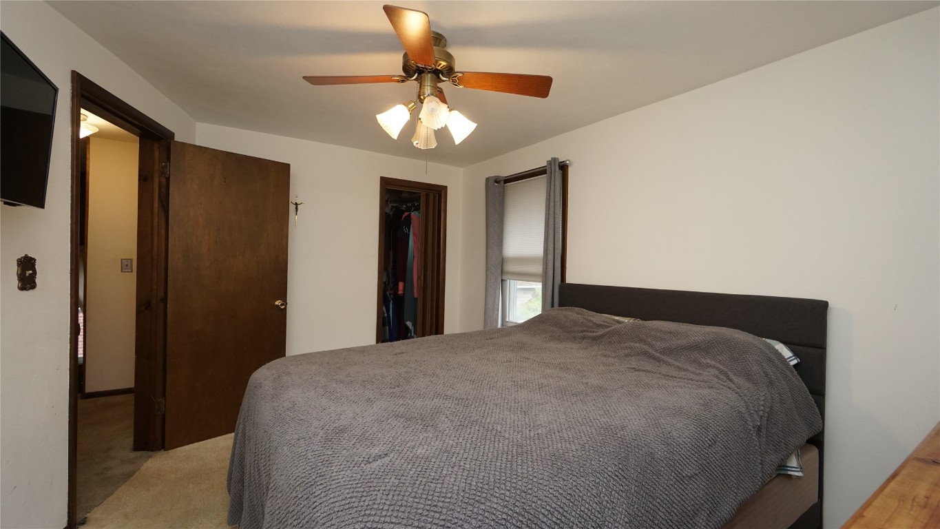 108 Hayes Ave, Endicott, New York image 30