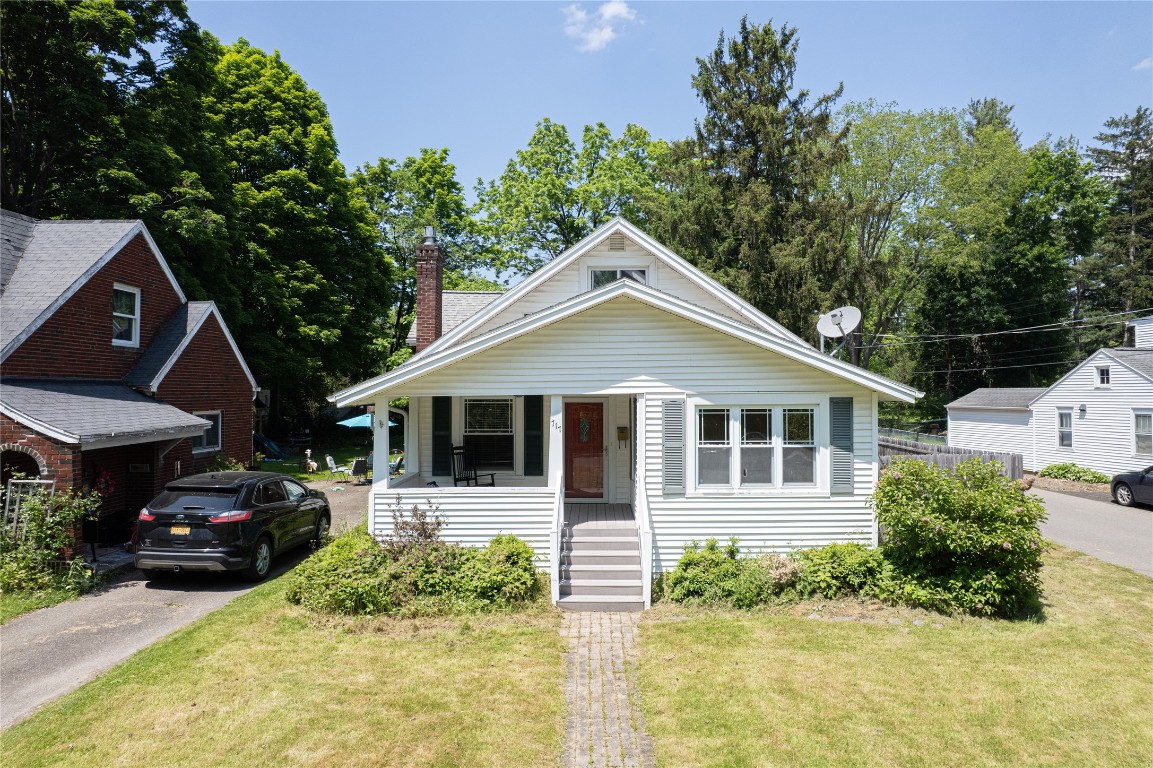 717 Old Vestal Lane, Vestal, New York image 1