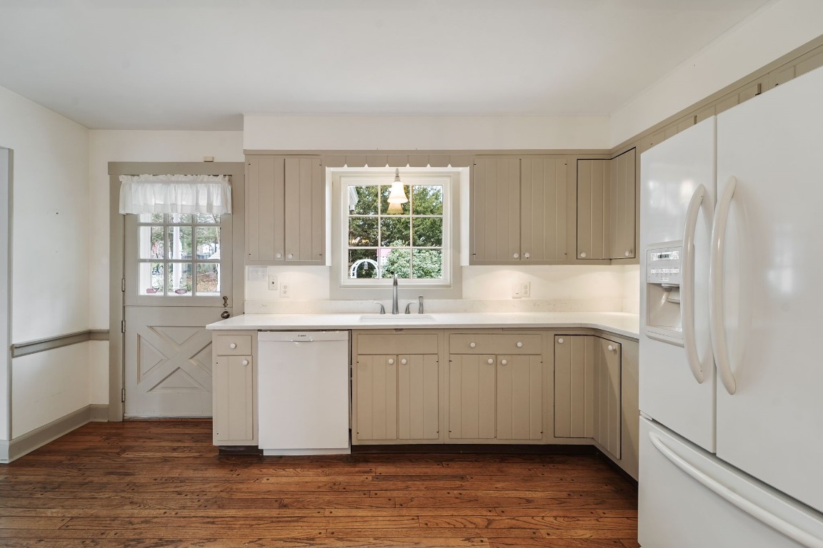 1009 Knoll Drive, Endwell, New York image 10